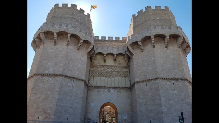 Los mejores lugares para disfrutar de un café en el casco antiguo de Poblet